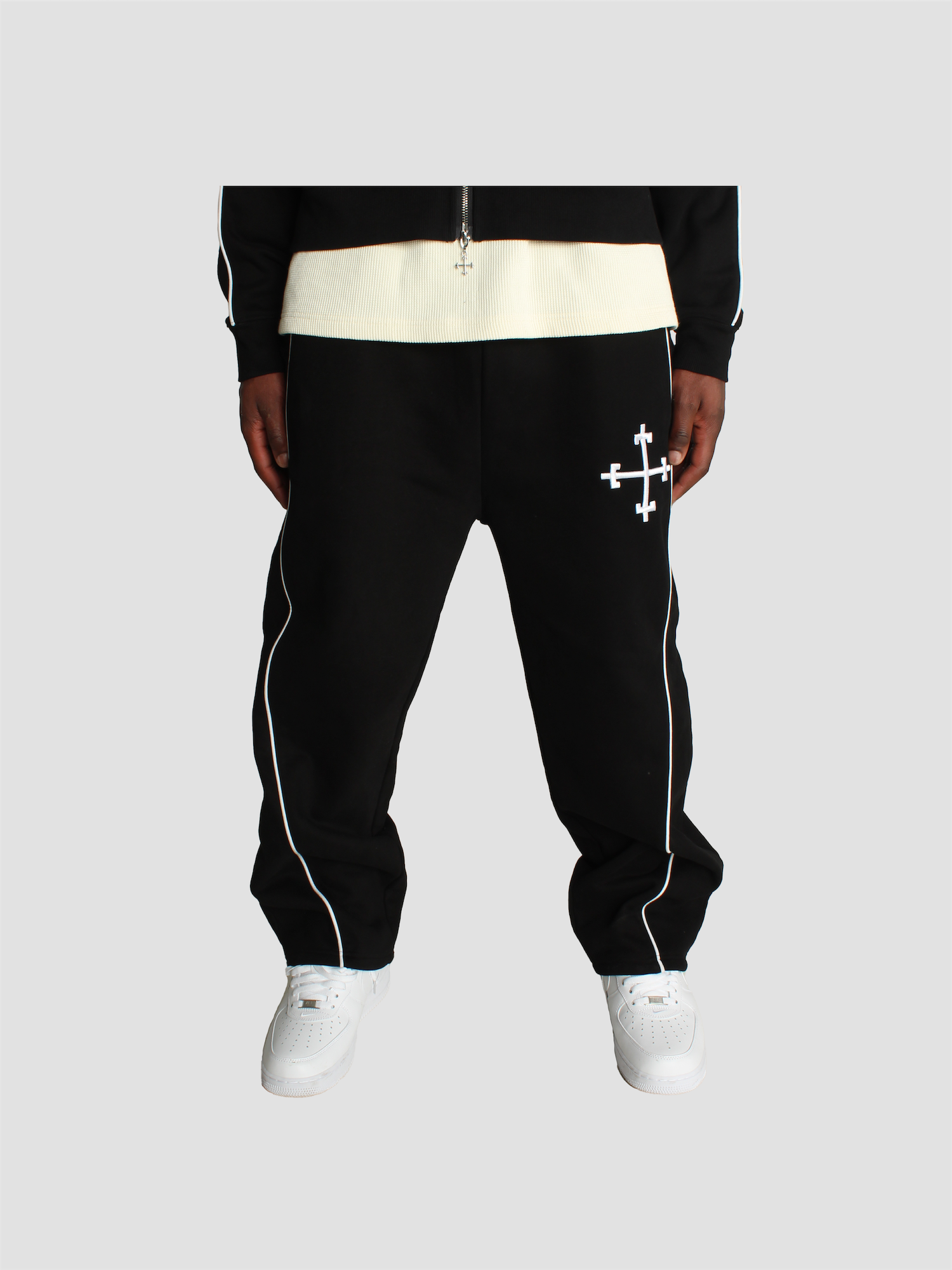 SAINT SUIT SWEATS - BLACK